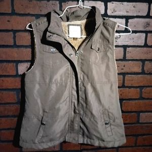 Sonoma Fur Lined Hooded Vest S